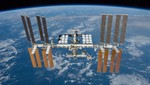 NASA desvía Estación Espacial para evitar impacto con un trozo de satélite