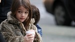 Suri Cruise ya usa pintalabios (foto)