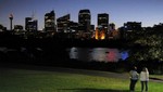 Sydney entra en acción por 'La Hora del Planeta'