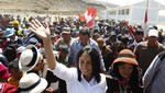 Cusqueños reciben a Nadine Heredia llamándola 'presidenta'