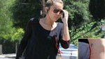 Fotografían a Miley Cyrus con marcas en su mano izquierda