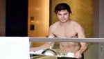 Zac Efron se toca los genitales en un hotel australiano