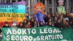 Despenalizan el aborto en casos de mujeres violadas en Argentina