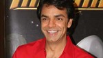 Eugenio Derbez desmiente embarazo de su novia