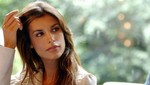 Elisabetta Canalis se muestra en bikini a través de Twitter