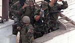 Maltratando a nuestros héroes
