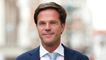 Ministro holandés renuncia a su cargo