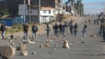 Puno: Desalojan a protestantes que bloqueaban vía Desaguadero
