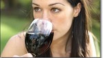 El vino tinto alarga la vida humana, de acuerdo a estudio