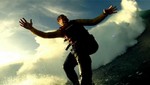 Nuevo récord Guinness: hombre surfea ola de 23 metros (Video)
