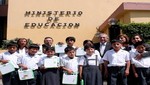 Ministerio de Educación entregará guías metodológicas y kits de autoevaluación