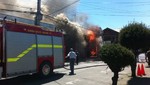 Bomberos trabajan para apagar incendio en Barranco