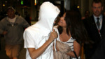 [FOTOS] Selena Gomez recibió a Justin Bieber en el aeropuerto