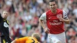 Van Persie no renovará contrato con Arsenal y jugaría en el Barcelona la próxima temporada