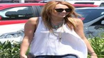 Miley Cyrus se pasea con nuevo look por Los Ángeles