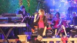 Victoria Justice cantó en el 'The Grove's Tree Lighting' (video)