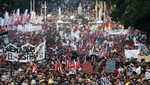 Miles de españoles protestan por recortes aprobados por el Gobierno de Mariano Rajoy