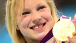 Juegos Olímpicos: Nadadora de 15 años sorprende al ganar el oro en Londres 2012