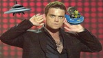[Puerto Rico] Robbie Williams anunció que quiere comprar la isla White Rock, en California, para transformarla en un Ovnipuerto para detectar Ovnis