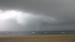 Tornado toca tierra en Nueva York [video]