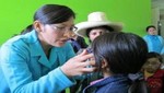 Niños y adultos mayores se benefician con campaña de salud ocular