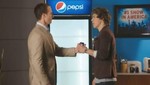 One Direction se pelea con Drew Brees en el nuevo anuncio de Pepsi [VIDEO]