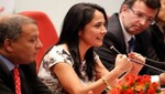 Nadine Heredia: Ollanta desea que la mujer peruana avance en su desarrollo político y económico