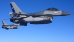 Tres F-16 chilenos hacen ejercicios militares en Estados Unidos