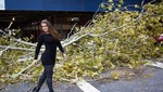 Modelo brasileña es odiada por posar junto a la destrucción de Sandy [FOTOS]