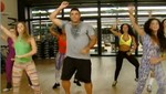 Ronaldo aprendió a bailar el 'Gangnam Style' con unas sexys mujeres [VIDEO]