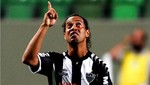 Ronaldinho renovó con el Atlético Mineiro por todo el 2013