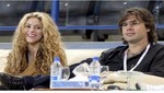 Exnovio de Shakira la demandó por 100 millones de dólares