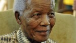 Mandela responde al tratamiento para la recurrencia de una infección pulmonar