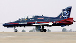 Omán comprará  12 cazas polivalentes Eurofighter y  8 aviones  Hawk Advanced