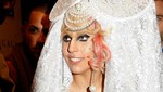 Lady Gaga se hará un vestido con las fotos de sus fans