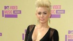Miley Cyrus nueva polémica por comentario y foto en Twitter
