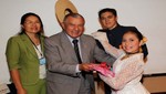 Niña campeona de marinera, Claudia Donet, participó en aniversario de servicio que le salvó la vida