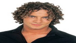 David Bisbal saca su lado más solidario
