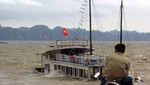 China reporta 7 muertes en medio del paso del tifón Haiyan
