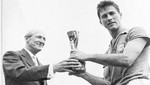 Murió Bellini, el primer capitán de una selección de Brasil que levantó una copa de Campeón del Mundo