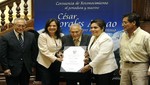 Congreso de la República condecoró a ex alpinista César Morales Arnao