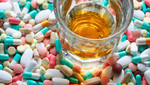 Consumo combinado de licor y medicamentos podría causar la muerte
