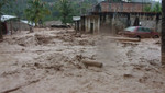 Entregan bienes de ayuda humanitaria a damnificados por Huayco en Chanchamayo - Junín