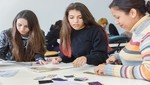 Centro de Altos Estudios de la Moda (CEAM) ofrece la  carrera de Gestión Textil, complemento necesario para la industria de la moda