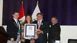 Representante de Guinness World Records visitó Lima para celebrar récord de la quinua