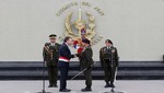 Ministro de Defensa presidió ceremonia de reconocimiento de nuevo Comandante General del Ejército