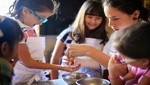Con las manos en la masa primer taller de cocina y pastelería inclusiva en lengua de señas peruana