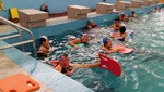 Ventanilla promueve participación de adultos mayores con clases de natación