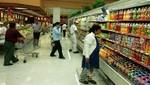 Más de 300 millones de soles en alimentos botan los supermercados