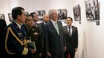 Presidente Kuzcynski Inauguró Muestra Fotográfica y Dialogó con Comunidad Peruana en China